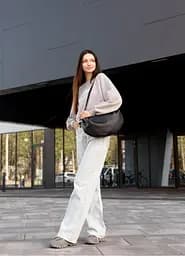 Сумка жіноча Sambag HOBO BAG-GLOVE Чорна 28 х 58 х 4 см (53400001) - мініатюра 4