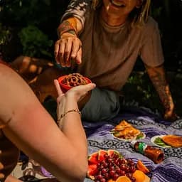 Шоколадні міні-кренделі Snak Club Tajin з приправою чилі та лаймом 113 г - мініатюра 4
