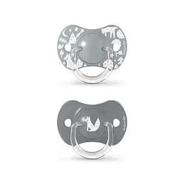 Пустышка силиконовая Suavinex Fox Истории лисицы, 6-18 мес., серый, 2 шт. (307345)
