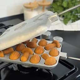 Форма алюмінієва для випікання печива на плиті горішниця "Лісові частування: горішки та грибочки", Ласунка Сірий 86564