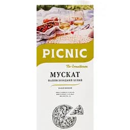 Напиток винный Picnic Мускат по Итальянски белое полусладкое 1 л