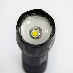Потужний акумуляторний ліхтарик ручний micro USB тактичний LED кишеньковий ліхтар - мініатюра 6
