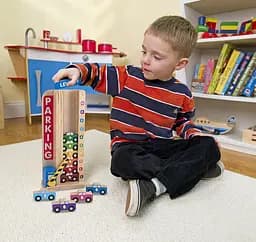 Дерев'яний ігровий набір Melissa&Doug Парковка та машинки (MD15182) - мініатюра 5