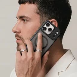 Чехол для Apple iPhone 17 Pro Max, Uniq MagCase, черный, противоударный, панель-накладка с MagSafe, ударопрочный TPU+PC, с магнитом MagSafe, поддержка полноценной беспроводной зарядки, ArmorStandart (ARM86271) - мініатюра 5
