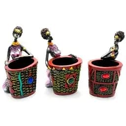 Африканка з кошиком 17х8,5х8 см