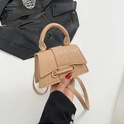 Міні-сумочка через плече з екошкіри Lilly P2-8575-1B