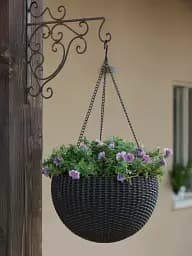 Горщик для рослин Keter Rattan hanging sphere з ланцюжком коричневий (7290106924567) - мініатюра 3