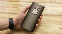 Смартфон Motorola One Zoom 4/128GB Brushed Bronze - мініатюра 7
