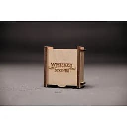 Подарунковий набір Whiskey Stones камені для віскі зі стеатиту в дерев'яній скриньці 4 штуки + мішечок + щипці - мініатюра 5