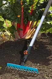 Комплект Gardena Combisystem культиватор 9 см та граблі 30 см 12 зубців з рукояткою (03004-20.000.00) - мініатюра 13