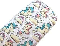 Непромокаемая простынь Moontime в коляску "Единорожки"