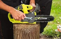 Акумуляторна ланцюгова пилка Ryobi ONE+ RY18CS20A-0 18В без АКБ та ЗП (5133005414) - мініатюра 2