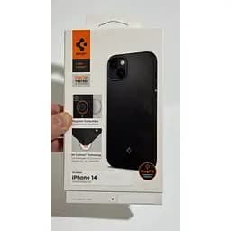 Оригінальний протиударний чохол Spigen для iPhone 13 / iPhone 14 Core Armor MagSafe MagFit Black ACS04676 - мініатюра 2