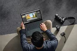 Ноутбук ASUS Zenbook Pro 16X UX7602ZM-ME164 16 4K OLED/Intel i9-12900H/32/1024F/NVD3060-6/noOS/Black (90NB0WU1-M00900) - мініатюра 4