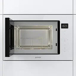 Мікрохвильова піч Gorenje вбудовувана 25л 900Вт гриль дисплей приготування на кількох рівнях білий - мініатюра 3