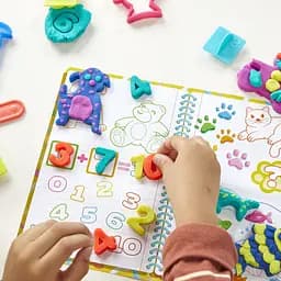 Набір для творчості Hasbro з масою для ліплення Play-Doh Шкільні заняття (F9144) - мініатюра 15