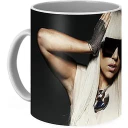 Кухоль GeekLand Lady Gaga Леді Гага у чорних окулярах LG 02.01 330 мл чорний