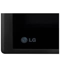 Мікрохвильова піч LG MS2042DB чорна - мініатюра 4