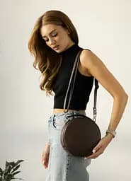 Женская круглая сумка Sambag Bale шоколадная 20 х 20 х 10 см (52200020)