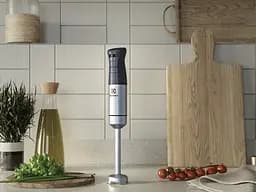 Блендер занурювальний Electrolux E5HB1-6SS чорний - мініатюра 4