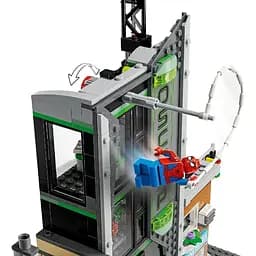 Конструктор LEGO Marvel Super Heroes Людина-павук проти Оскорпа 808 деталей (76324) - мініатюра 7