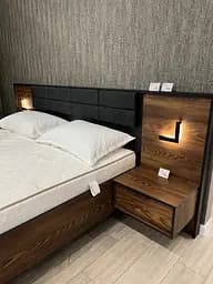 Ліжко (каркас) Perfect Home Мілтон / Milton 160 з м'яким ізголів'ям двоспальне Каштан/антрацит (PFH-091084) - мініатюра 6