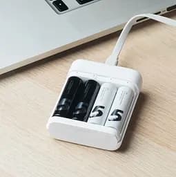 Зарядний пристрій ZMI ZI5/ZI7 AA AAA Ni-MH USB Battery Charger PB401 - мініатюра 4