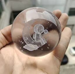 3D нічник "Хрустальний Куля дівчинка на Місяці з планетою", світлодіодний настільний нічник у дитячу, led нічник - мініатюра 6