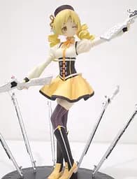 Фігурка Banpresto Дівчинка-чарівниця Мадока Мамі Томое Puella Magi Madoka Magica Mami Tomoe 16 см B MM MT C 16 - мініатюра 5