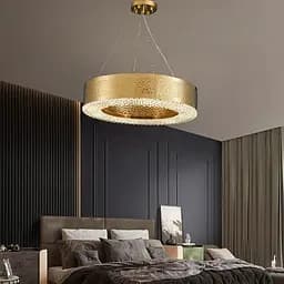 Неймовірна дизайнерська люстра у золотому каркасі із кришталиками Ø 80 см | Арт. D 7300-800 GD | Line F