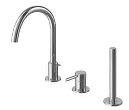 Смеситель для ванны Kohlman Roxin хром на борт ванны QB241RN Хром