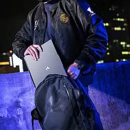 Ноутбук Gigabyte AORUS 17.3 FHD, Intel i7-13700H, 16GB, F1TB, NVD4080-12, W11, чорний (AORUS_17H_BXF-74KZ554SH) - мініатюра 2