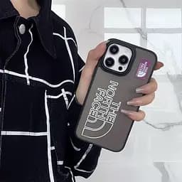 Чохол The North Face для iPhone 14 Plus - чорний матовий із принтованим логотипом - мініатюра 3