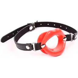 Кляп-губи силіконовий з отвором для пестощів регульований One Size Червоний