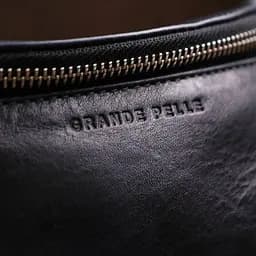Шкіряна бананка унісекс Grande Pelle 11569 чорний - мініатюра 7