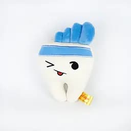 М'яка іграшка Зуб хлопчик 18 см