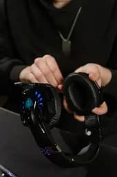 Бездротові геймерські навушники Kotion Each G9000BT з підтримкою об'ємного звуку 7.1 Stereo Sound чорно-сині - мініатюра 8