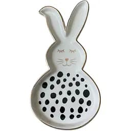 Блюдце J-LINE в форме зайчика белого цвета в горошек Бельгия (214291)