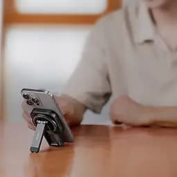 Тримач телефона Ulanzi MA60 Foldable Magnetic Phone Tripod (Pink) - мініатюра 10