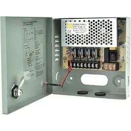 Импульсный блок питания Voltronic 12V-5A/4CH в боксе с замком перфорированный, 4-х канальный, Q30