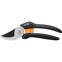 Секатор Fiskars Solid P121 Bypass до 18 мм (1057160)