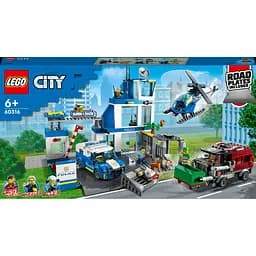 Конструктор LEGO City Полицейский участок 668 деталей (60316)