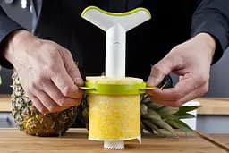 Ніж для ананасів Tomorrow's Kitchen Pineapple Slicer & Wedger J-Hook 22 см - мініатюра 5