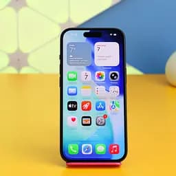 Смартфон Apple iPhone 15 256GB Black (MTP63) Б/В [162607]