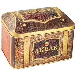 Чай черный Akbar Strawberry Cream листовой с клубникой и лепестками розы 250 г