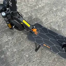 Електросамокат KUGOO Kirin M5 Pro 2000W  26Ah з сидінням (модель 2026 року з посиленим АКБ ) - мініатюра 10