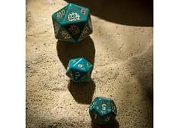 Набір кубиків RuneQuest Turquoise & gold Expansion Dice , 3 шт. (SRQE97) - мініатюра 3