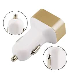 Автомобільний зарядний пристрій на 3 Юсб і 3000 мА