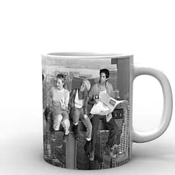 Кружка GeekLand Friends art FN.02.006.240 330 мл белая