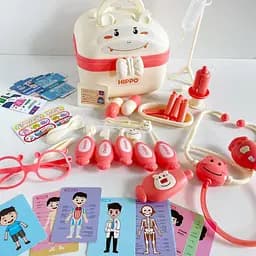 Набор доктора HZ 888 A стетоскоп, термометр, фонарик, подсветка, шприц, очки, аксессуары, в коробке (6983845401833)